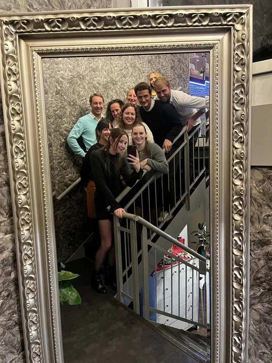 Einblick in die Kanzleiräume und das Team in Flintsbach