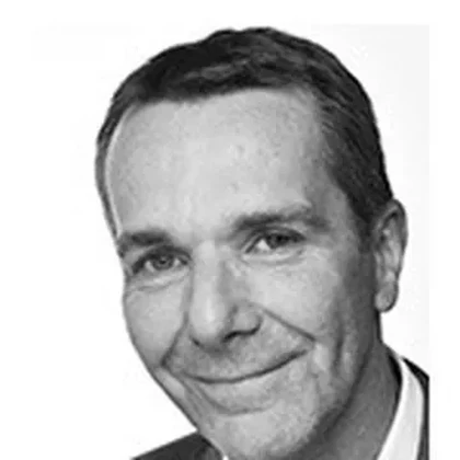 Dr. Kurt Scheid